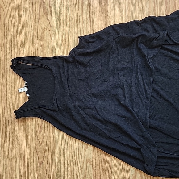 Express Tank Top - Picture 2 of 3